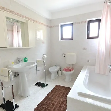 Mattossi Apartment